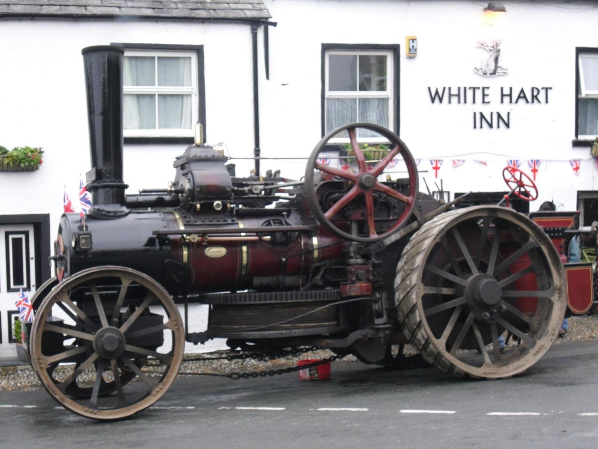 Inn White Hart 3*